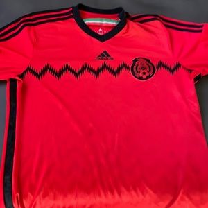 A Mexico red adidas futbol jersey for sale